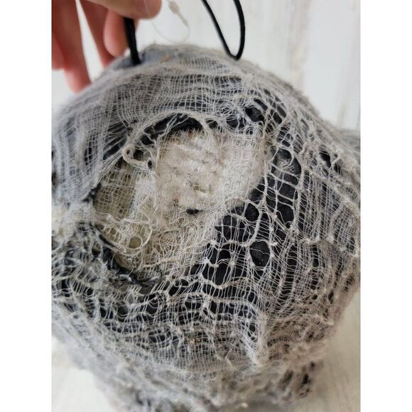 Styrofoam AS IS grim reaper hanging head skeleton red Halloween prop decor - Picture 13 of 16